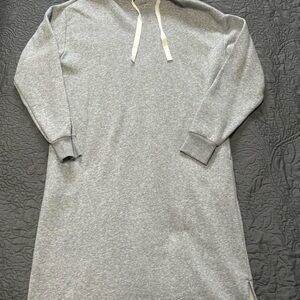 OVERSIZED GREY HOODIE DRESS